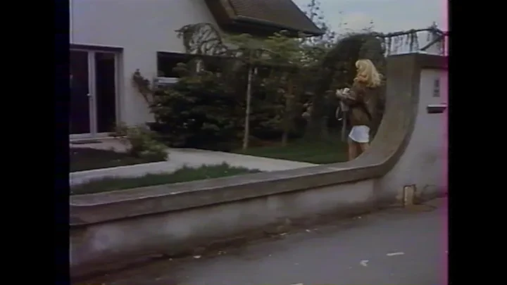 James Bande 00sex n°2 (1986)