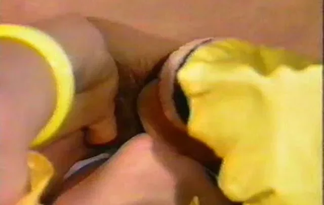 Schoolgirls Holiday 05 (1992)