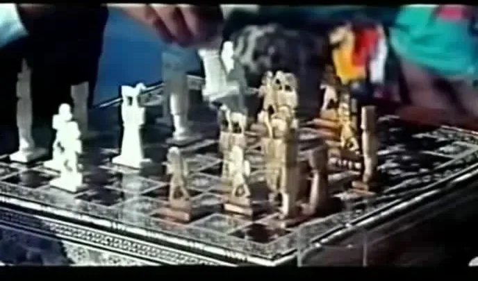 Las verdes vacaciones de una familia bien (1980)