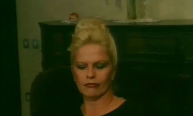 Osceno (1987)