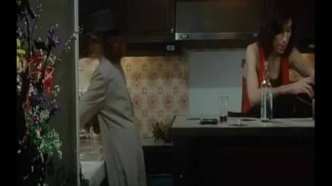 Change pas de main (Better Quality)